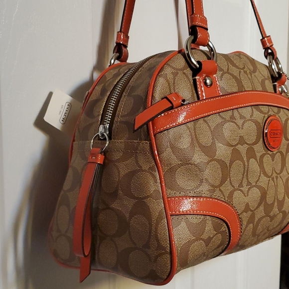 Coach Pey Satchel - Picture 3 of 16